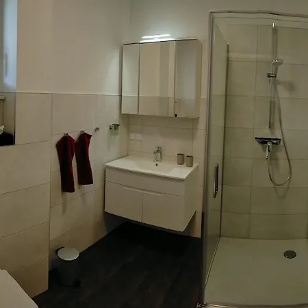 Poessnecker شقة *