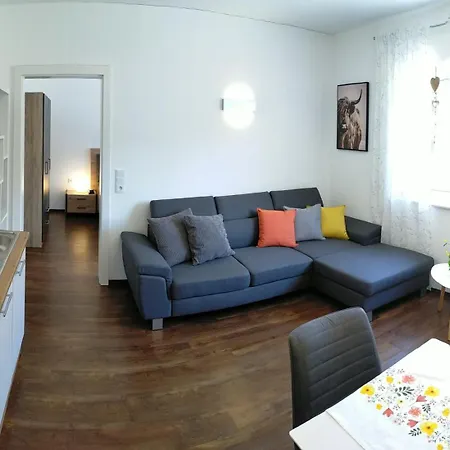 Poessnecker דירה הרמגור